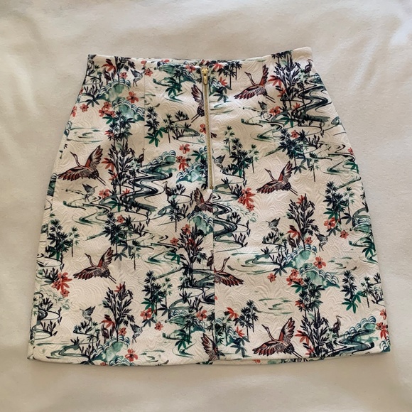 H&M Asian Crane Print Skirt - Picture 2 of 8